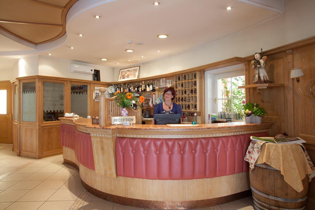 Hotel Comfort Erica Dolomiti Val D'Adige Salorno Ngoại thất bức ảnh