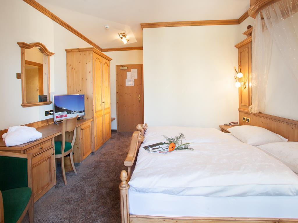 Hotel Comfort Erica Dolomiti Val D'Adige Salorno Ngoại thất bức ảnh