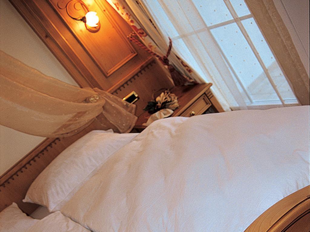 Hotel Comfort Erica Dolomiti Val D'Adige Salorno Ngoại thất bức ảnh